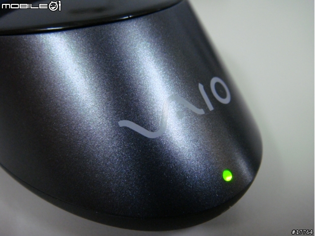 [華麗低調的分享] SONY VAIO VGP-BMS55 新鮮上市(黑與白)
