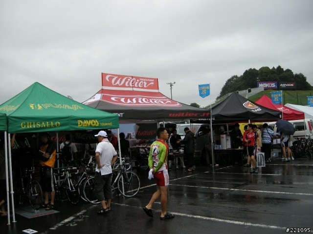 (圖多小心!!!) 島野公路車賽 in 鈴鹿賽道 2008/08/30-31