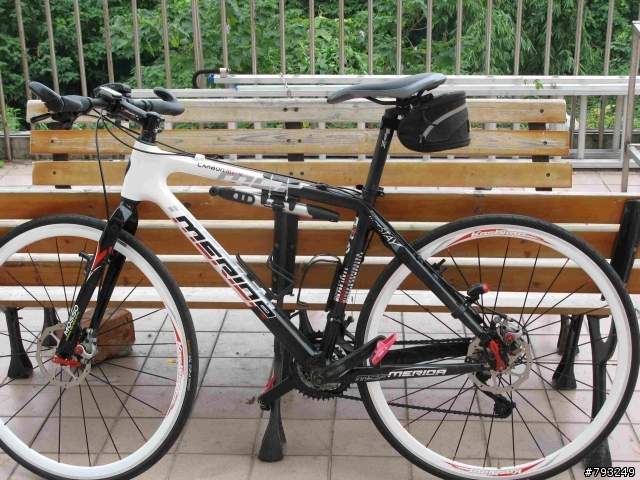 分享一下我的平把公路車(卡本M1V)--純分享,不勸敗..