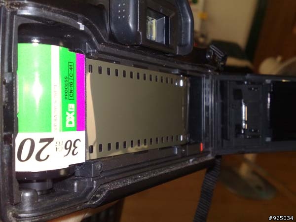 櫃裡爸爸的古董...EOS 500