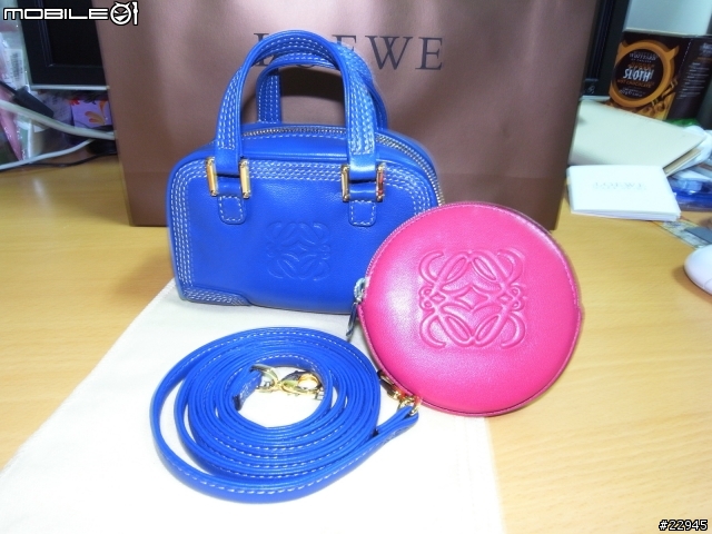 [分享] LOEWE Napa小羊皮迷你AMAZONA包+零錢包