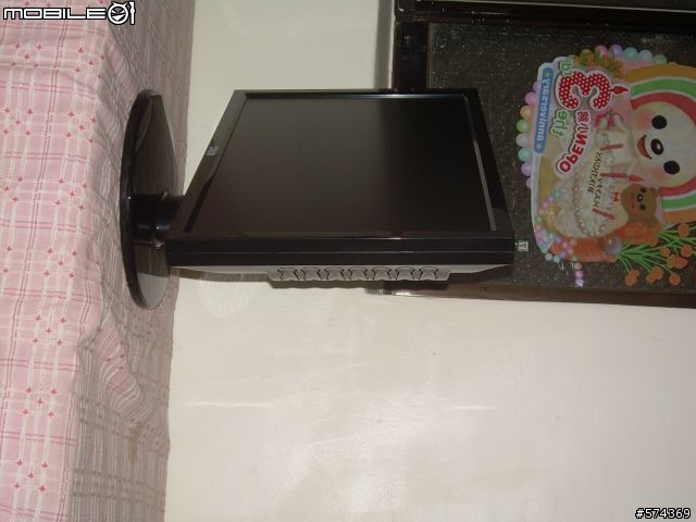 [開箱] CHUN青雲 LCM-22HM1-W 22吋LCD