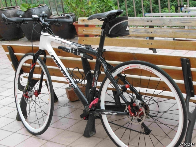 分享一下我的平把公路車(卡本M1V)--純分享,不勸敗..