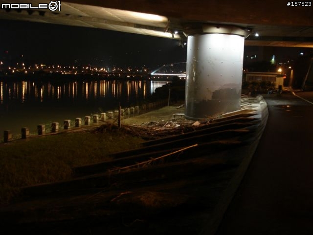 [路況報導] 基隆河左岸  彩虹橋~大直橋