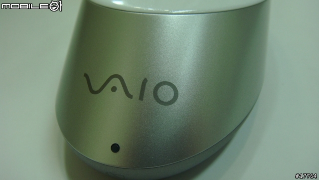 [華麗低調的分享] SONY VAIO VGP-BMS55 新鮮上市(黑與白)