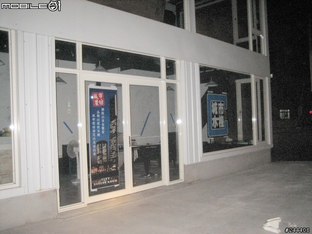 [疑惑]有點好奇，這兩家自助洗車......?