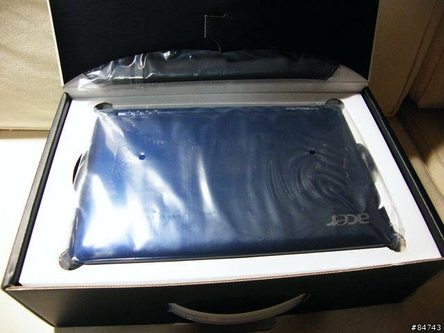 [開箱分享]Acer Aspire One (內建3.5G) 小筆電(與台哥大合作的)