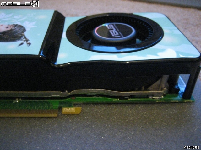 [簡陋開箱] ASUS EN9800GT ULTIMATE