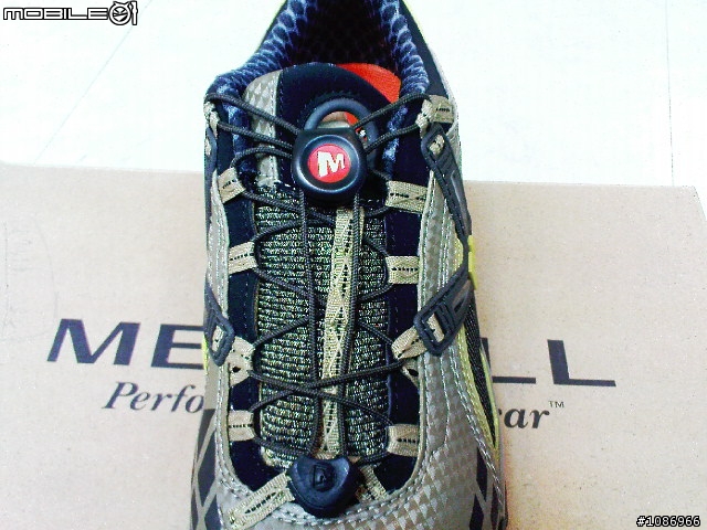 開箱文-專業車鞋外的選擇 MERRELL Deflect系列多功能越野鞋