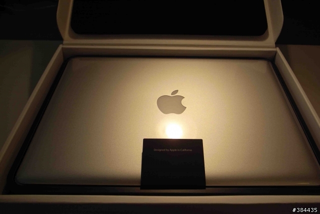 [開箱文] New Macbook