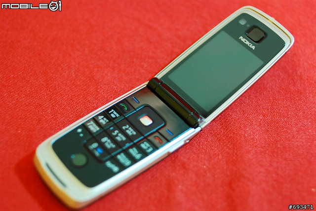 [6600F圖多]NOKIA 六‧六‧零‧零  fold