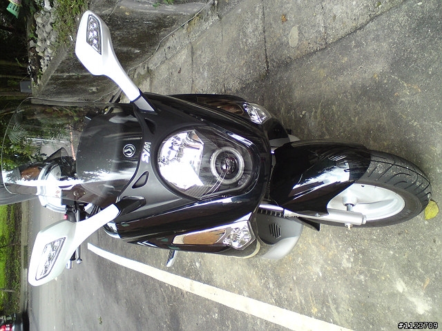 RV250EFI  開箱亂拍----新增FT照片