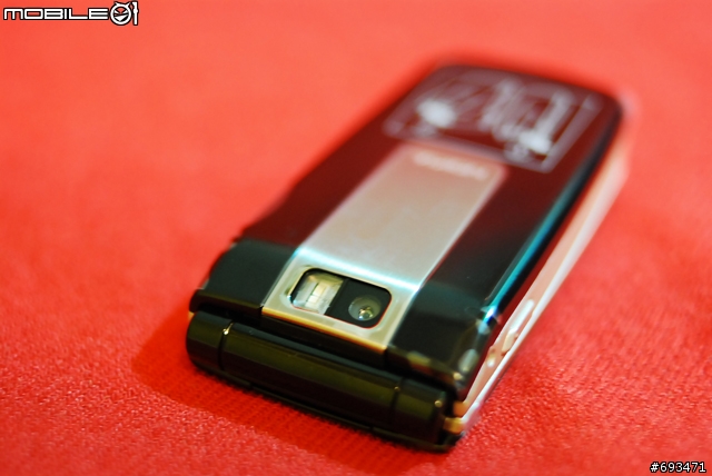 [6600F圖多]NOKIA 六‧六‧零‧零  fold