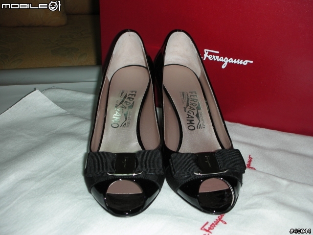 周年慶之Salvatore Ferragamo魚口鞋開箱文