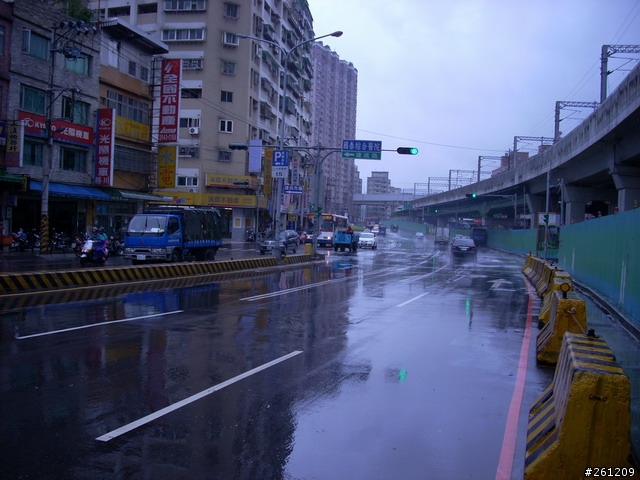 【被開紅單】大家小心,建成路口.