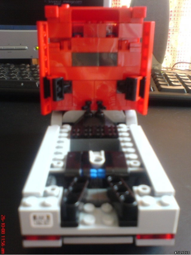 [LEGO開箱分享]SCUDERIA FERRARI TRUCK