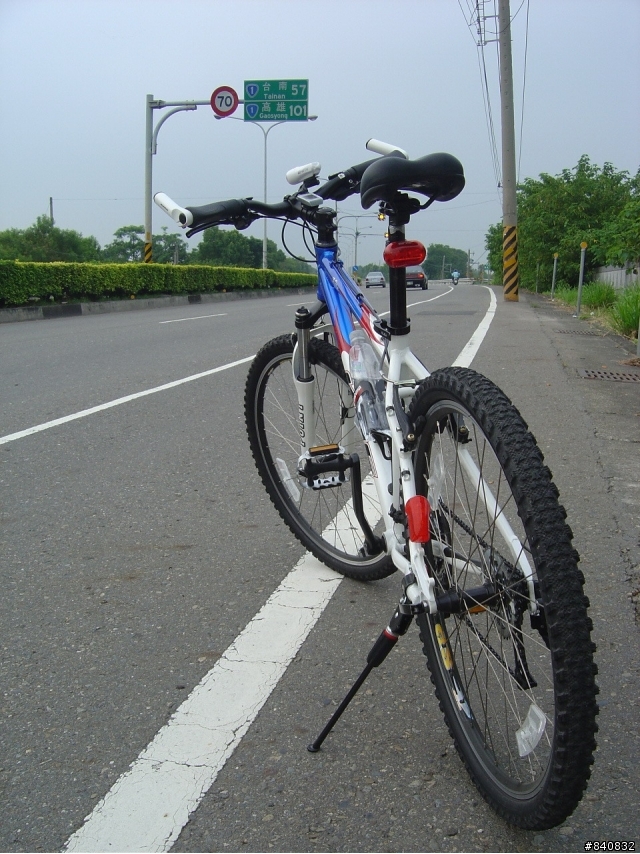 我也加入單車一族了.....KHS  A6000       與        首次單日破百
