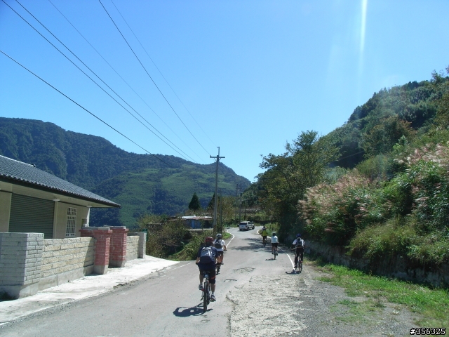 [遊記] 秀鑾-鎮西堡單車一日遊  新竹尖石後山風光