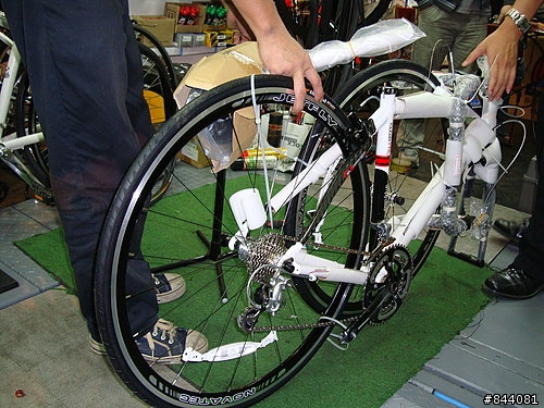 我的第一台公路車09' Roubaix PRO 開箱囉