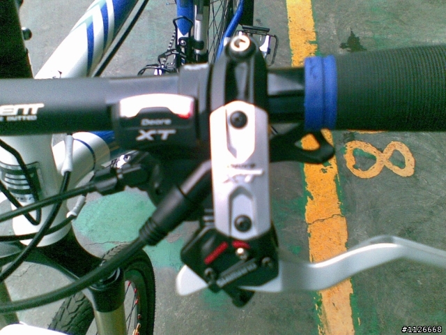 分享喜悅,新車上路了!