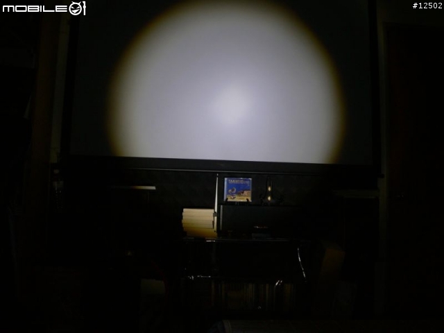 ● 採用CREE晶片的變焦手電筒比較「可當車燈用」(一)