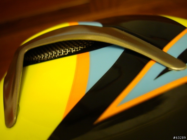 [開箱]Valentino Rossi AGV TI-TECH VR46 冠軍的榮耀