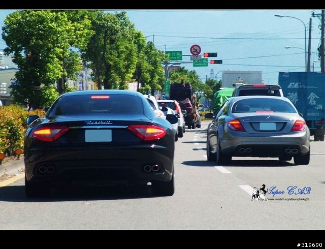 "德" "義" 靓車大合照