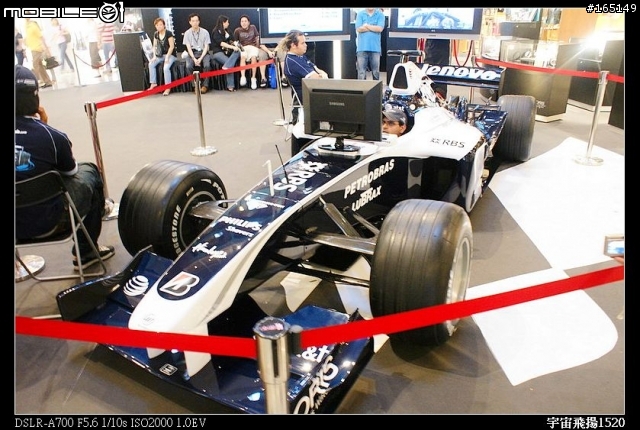 2008年9月26日至9月28日新加坡F1展示車