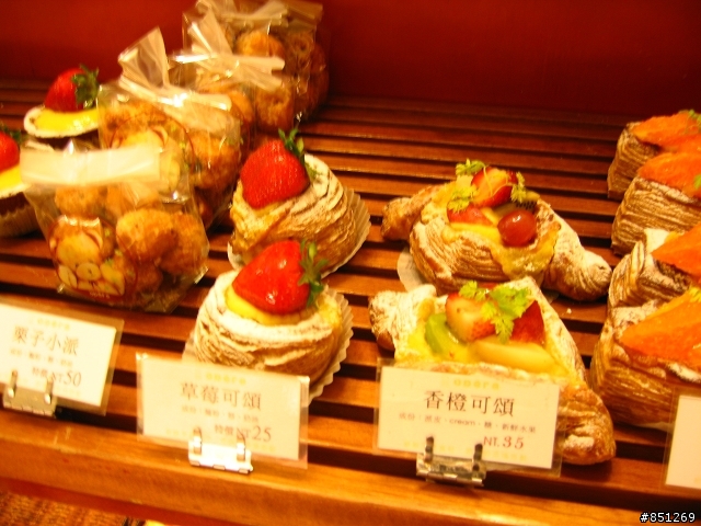 名過其實的佐佐義CUCINA PASTA & 推薦的歐貝拉 洋菓子店