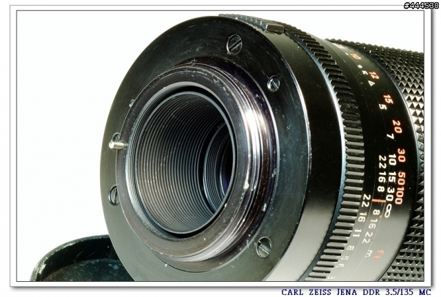 老鏡的春天...Carl Zeiss jena Sonnar   3.5/135 M42 + NIKON