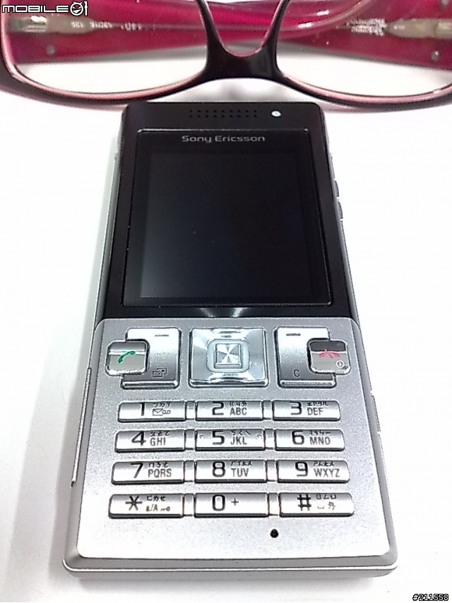 [低調開箱] 金屬˙質感˙絕妙˙薄機 : T700