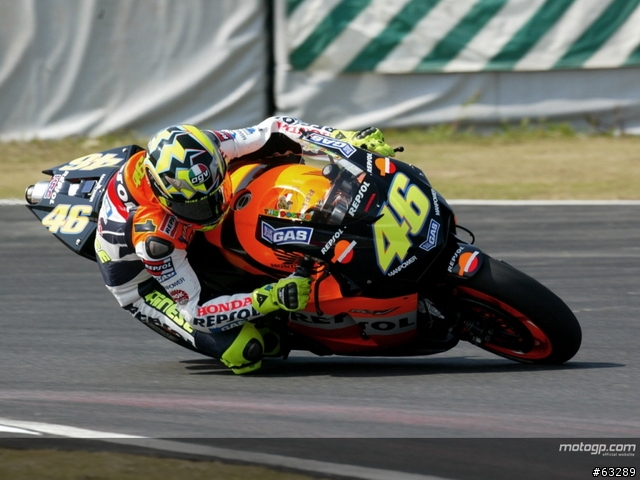 [開箱]Valentino Rossi AGV TI-TECH VR46 冠軍的榮耀