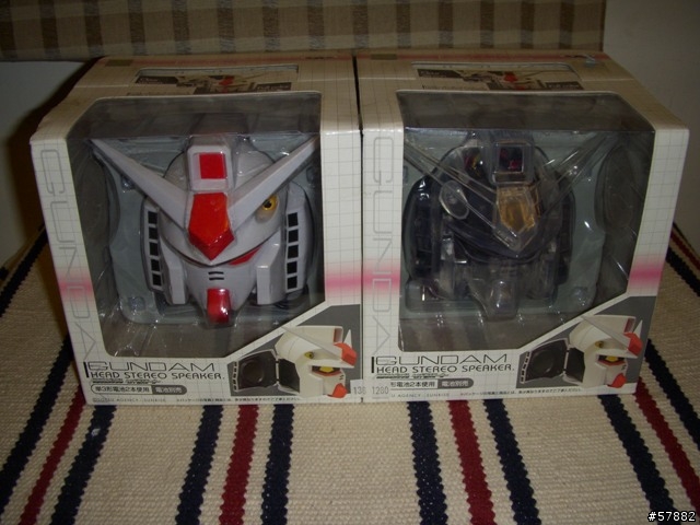 RX78-2鋼彈迷不能少的逸品組合.真的可以組合...哈..