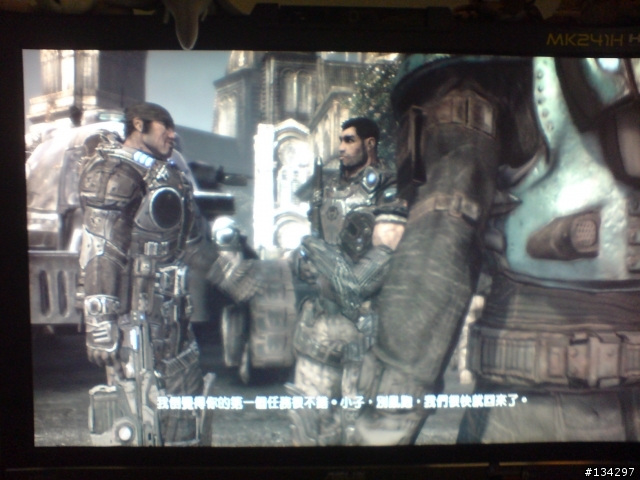 XBOX360戰爭機器2鐵盒版^^