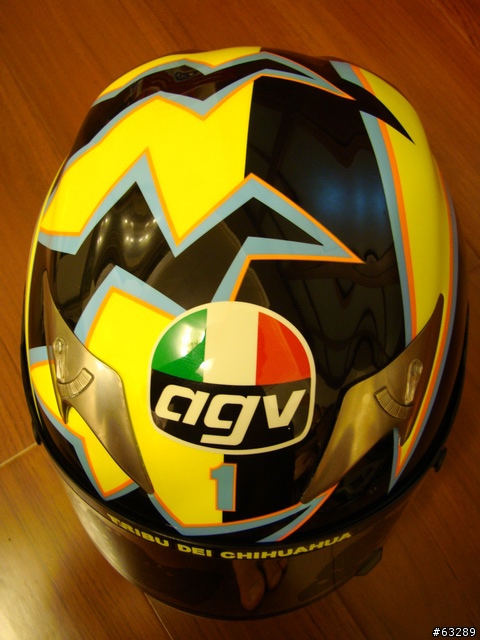 [開箱]Valentino Rossi AGV TI-TECH VR46 冠軍的榮耀