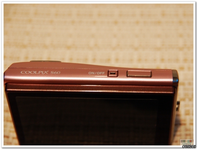 【簡單的開箱】NIKON COOLPIX S60