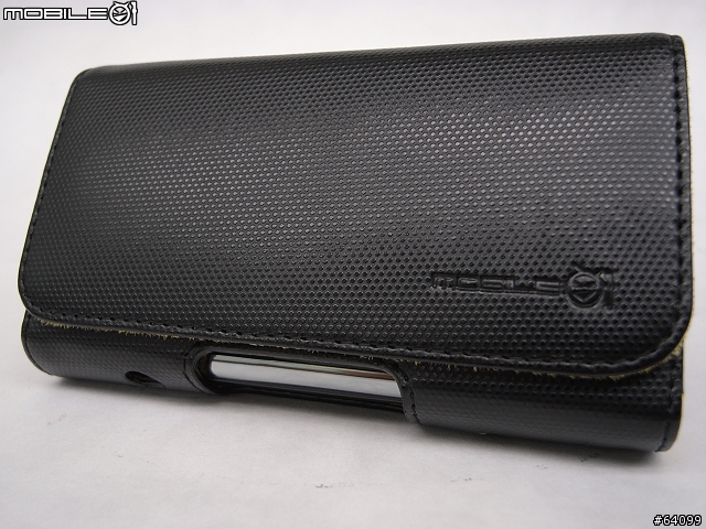QWERTY 手機界的新兵 HP iPAQ 912