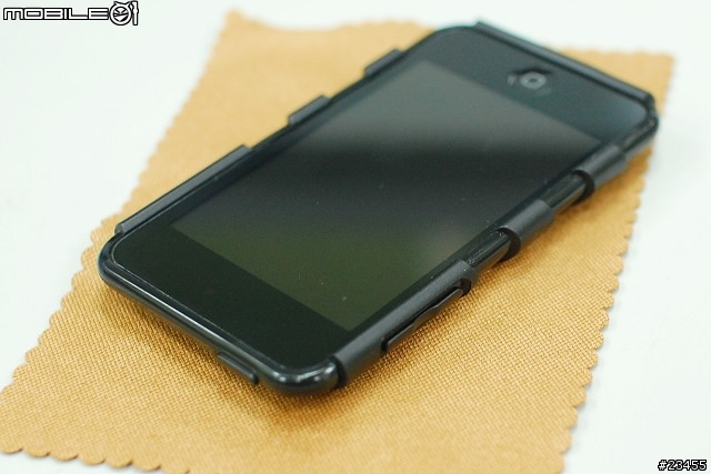 [分享]iPod Touch 2G創意魚骨保護殼