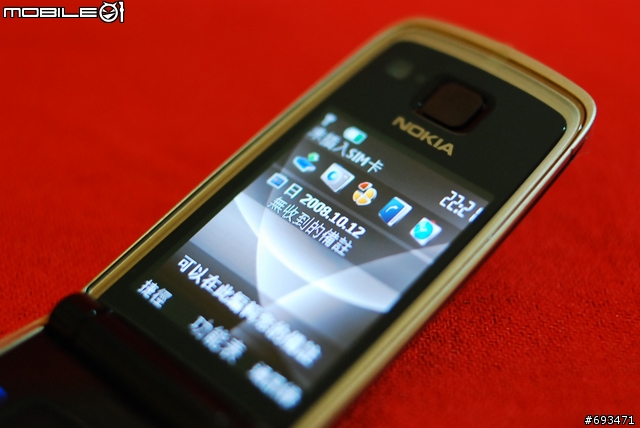 [6600F圖多]NOKIA 六‧六‧零‧零  fold