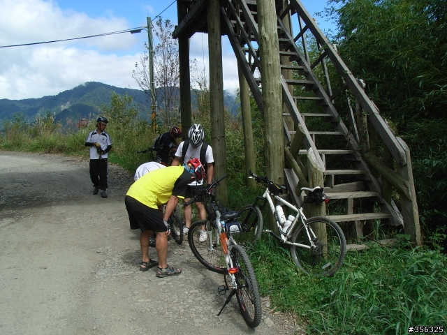 [遊記] 秀鑾-鎮西堡單車一日遊  新竹尖石後山風光