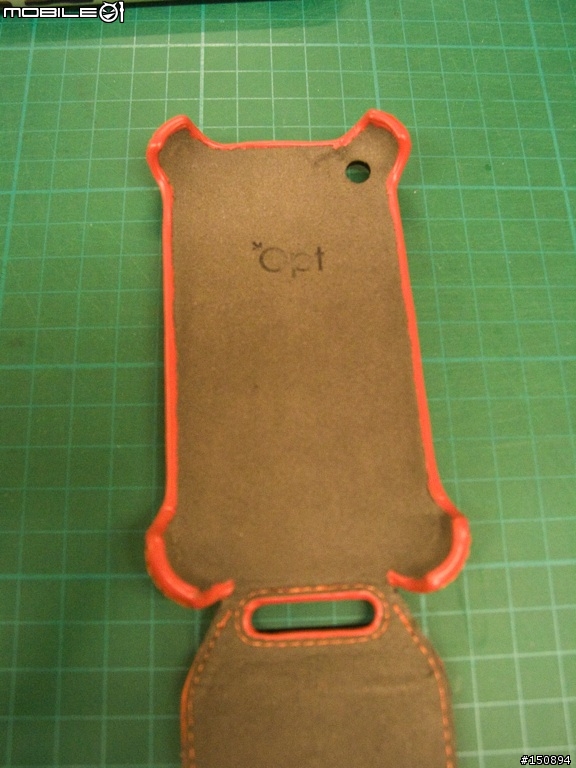 【勸敗-試用心得】iPhone 3G的新衣裳 - for iPhone 3G皮套