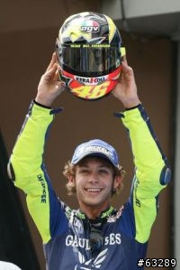 [開箱]Valentino Rossi AGV TI-TECH VR46 冠軍的榮耀