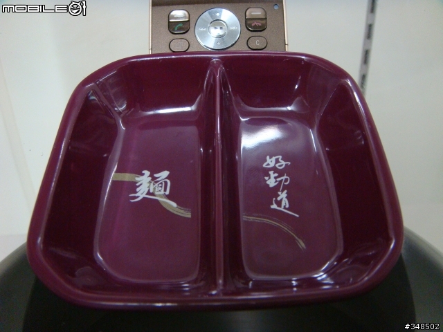 {分享}個人DIY仿製品...萬佛朝宗 FOR SE原廠小耳朵擴音手機座!