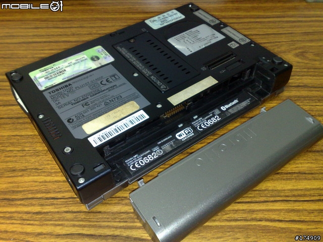 [分享及討論]我的Toshiba Libretto U100 拆機更換偽SSD