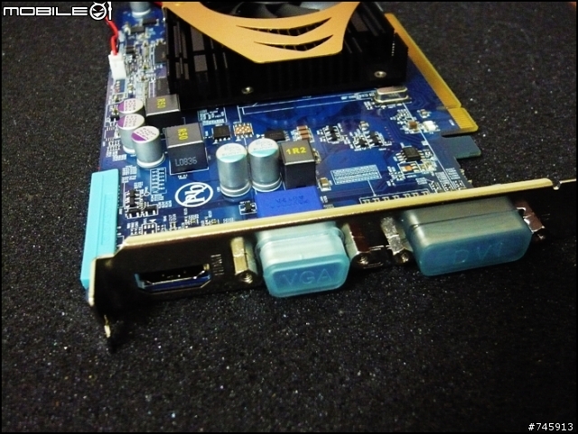 [簡單開箱文]技嘉 HD 4670 GDDR3 512M / 3DMark06測試