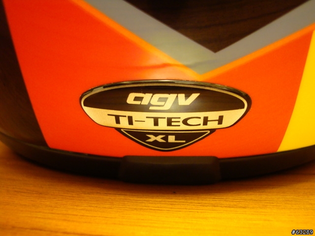 [開箱]Valentino Rossi AGV TI-TECH VR46 冠軍的榮耀
