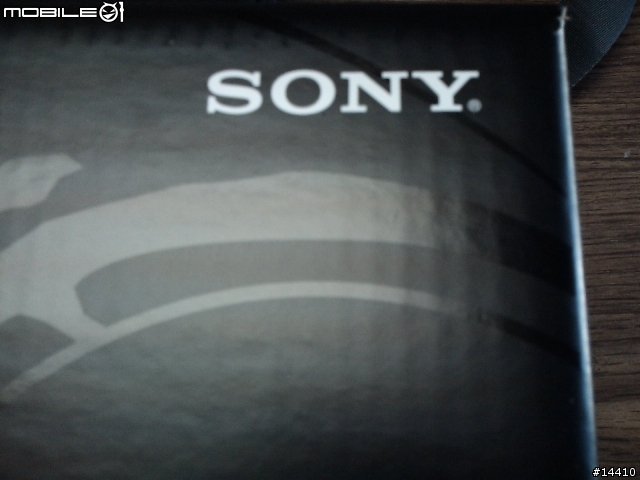 (開箱) Sony VAIO TT - 007 特別限量版 (新增圖片與 3D 遊戲測試 10/25/08)