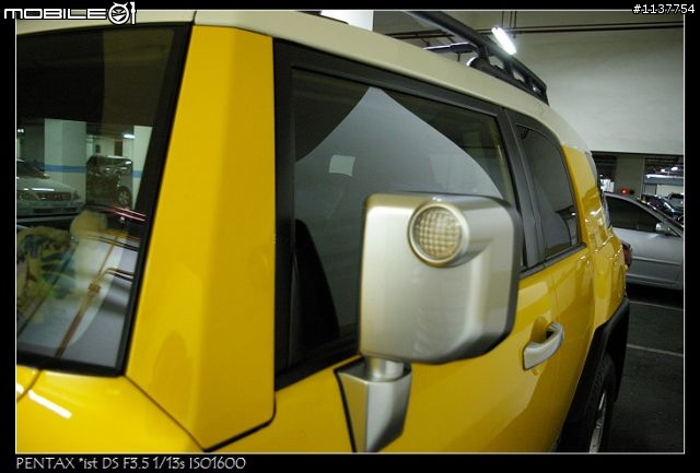 鄰居又換新車囉。你肯定沒看過的車款！！！FJ CRUISER