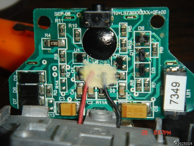 LS730內部電容燒掉..有人知道電容的規格嗎?