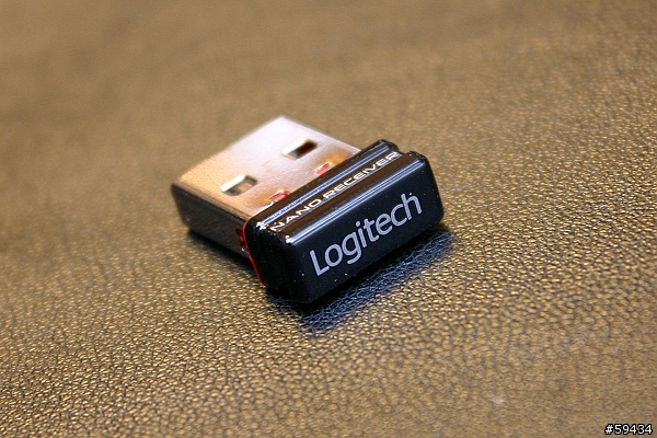 [簡易心得] Logitech V450 Nano